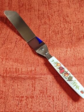 Vintage Rare Offset Spatula with 1980's Fruit Design - White
